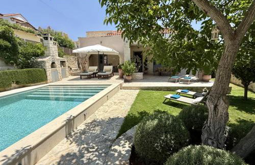 Artemis Apollonas Villa I Luxury Escape with Pool - Foto 33