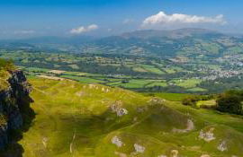 Ty Daisy, Gilwern - Foto 27