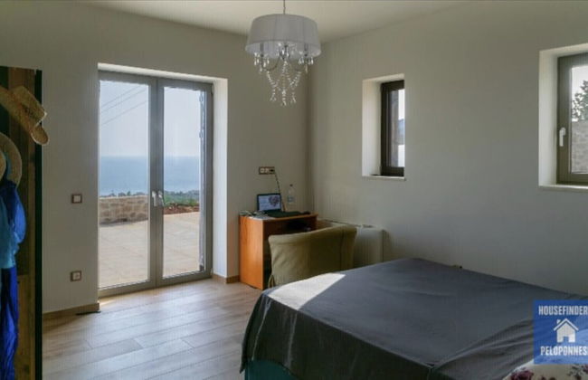 Lovely 3-bed Villa. Private Pool in Agios Nikolaos - Foto 5