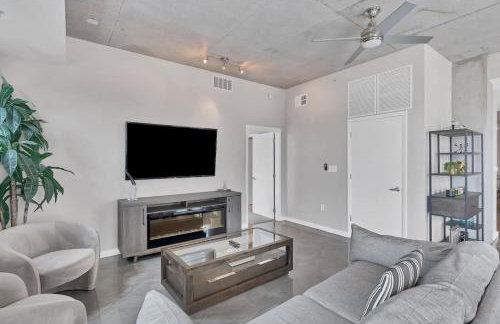 Modern 3 bedroom condo in downtown w free parking - Foto 14
