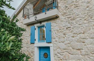 Stone House Zrinski entire apartment 62 m2 - Photo 1