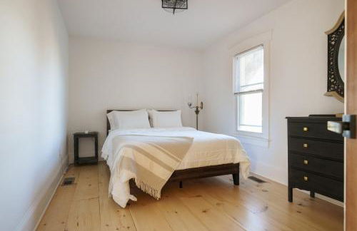 Very Comfy Farmhouse Apartment Unit A, 1st FL - Foto 4