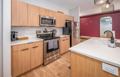 OTR 1BR by TQL, Sleeps 4ppl, Lux King Bed, Wifi, 4th Fl - Foto 18