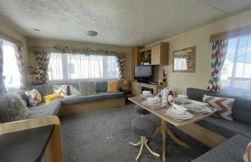 3 Bedroom Caravan, Edi Rita, Robin Hood, Pet Friendly - Photo 29