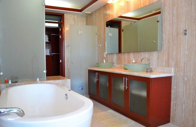 Condo Torre Diamante 305 by MDR - Foto 36