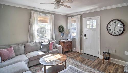 Fire Pit and Yard Charming Port Royal Home! - Foto 4