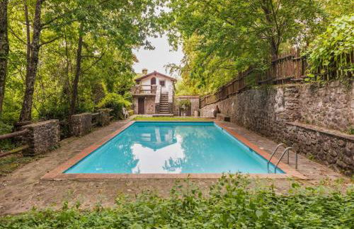 Holiday Home with Garden and shared pool - Foto 2