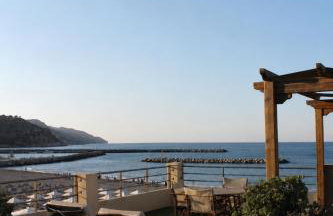 Xristinas Seaside Apartments - Photo 13