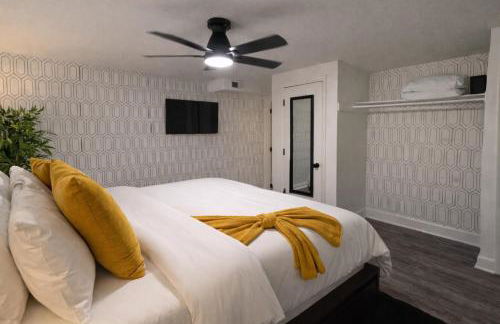 Private King Suite Near DC & Joint Base Andrews - Foto 8