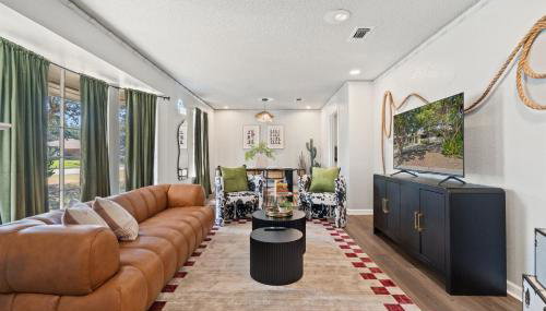 4bd Near Airport & Downtown - Volleyball - Games - Foto 1