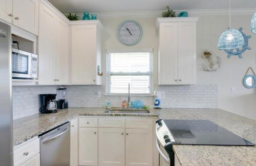 Walk to Beach Coastal Gem in Bolivar Peninsula! - Foto 12