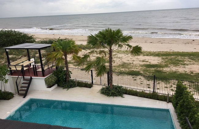 La Playa Beach Front Pool Villa Cha-am - Photo 9