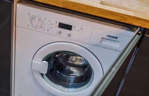 Industrial 2BR Apt, Liverpool City Centre Sleeps 8 - Foto 18