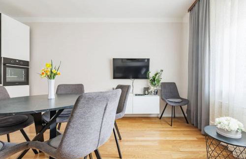 Cozy 2-bedroom house with parking slots - Photo 10