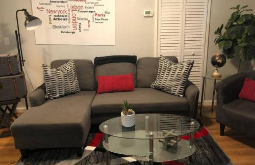 Downtown Dunedin! 2 bedroom 2 bath NO KIDS, NO PETS - Photo 17
