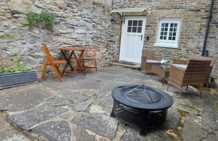 Puzzle Cottage, Quirky Dales Cottage for 2 - Photo 14