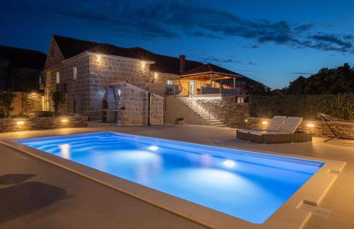 Villa Dalma - Photo 1