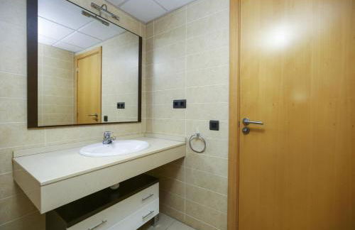 SOLIMAR 10 SALOU Solo FAMILIAS con Parking y piscina - Foto 73