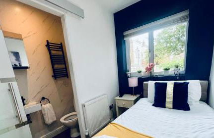 Welcome to Northview House Stylish 4 Bedroom Home in Southend by Jesswood Properties Contractors Corporates Relocation Stays Long Stays Welcome - Foto 36