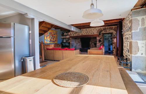 20 min Lioran, Maison familiale en Auvergne, Nature et Confort, - Photo 18