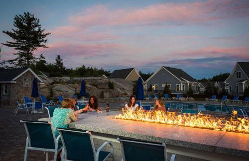 Maritime Meadows - Charming Resort-Style Home - Photo 81