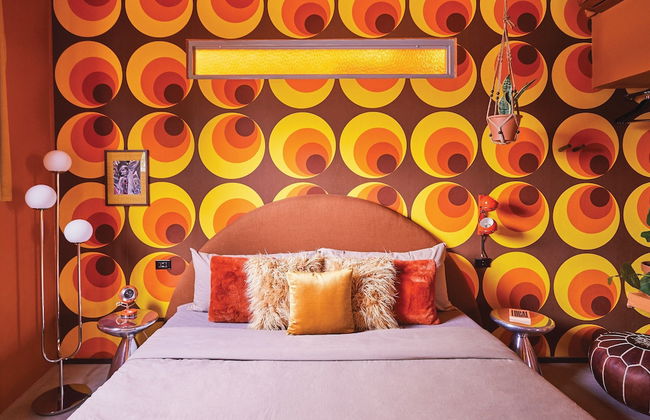 MOOD HAUS by DW - 70's Retro Stays - Photo 20