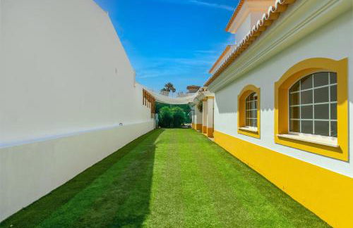 Vila Rolas - Beautiful 5 bed villa with pool and aircon 3 min to Luz beach - Foto 5