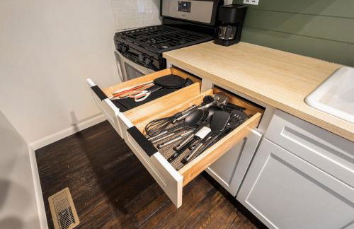 Cozy Corner - New Corporate Apt Downtown - Foto 16