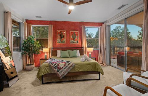 LUX Sedona Retreat - Hot tub & Game room - Foto 5