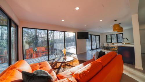 Brand New House with Huge Patio - Foto 3