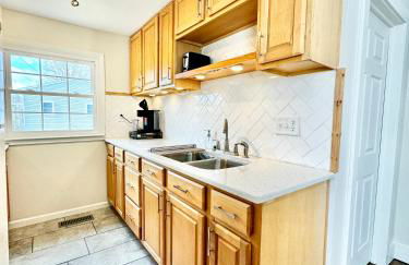 Trojan Hideaway on First Street - Foto 4