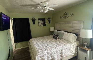 Comfy home away from home. - Holiday Home - Foto 13