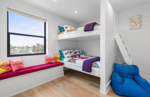 Flagler Beach Oceanfront Luxury | 5BR, Dog-Friendly, Sleeps 12 - Foto 46