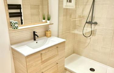 T3 6 personnes de 60m2 au coeur de ville, terrasse et parking gratuit - Foto 10