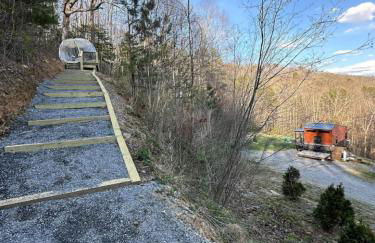 Writer's Retreat - Secluded Getaway, Hot Tub, and Stargazing Deck - Foto 32