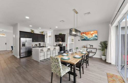 451 Davenport 5BR House with Heated Pool and Grill - Foto 16