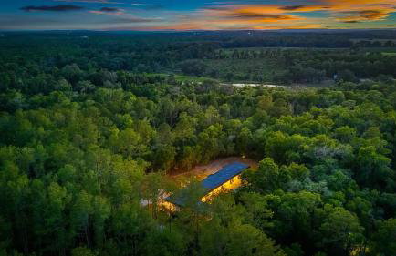 Floral City Oasis - Pool, BBQ Area & Forest View - Foto 47