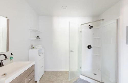 Beautiful spacious guest home - Foto 10