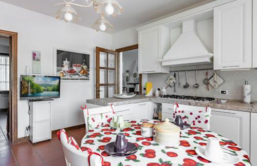 Ponte a Moriano Villa with Private Parking&Garden! - Foto 8