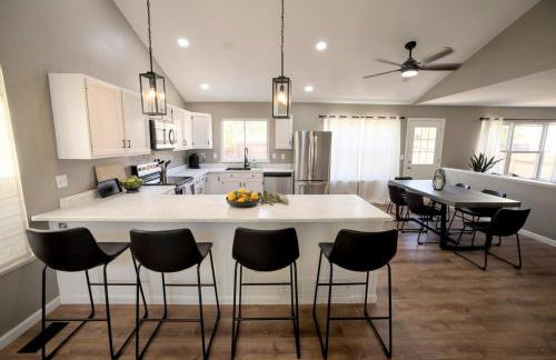 Pet Friendly Mtn Getaway Ping Pong Table King Bed - Foto 8