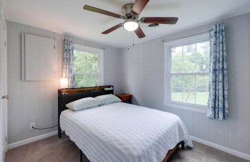 Fish, Relax and Enjoy Lake Views Colonial Beach Gem - Foto 18