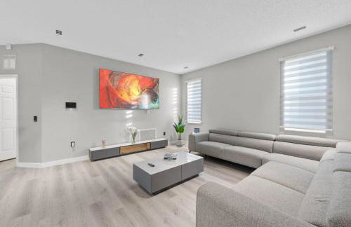 Vacation Sunset Home with Private Pool and Grill 5390 - Photo 5