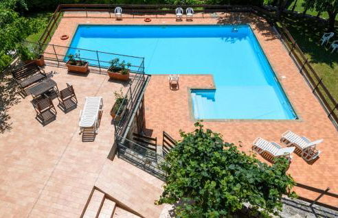 Lovely Apartment In Montemonaco - Foto 6