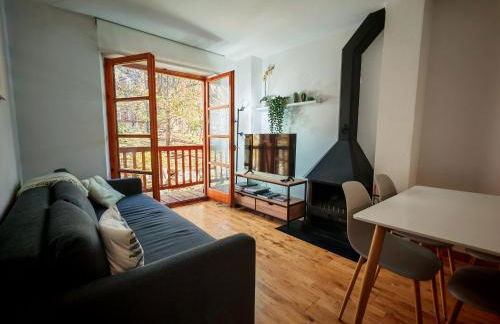 Chimenea y modernidad rústica- Confort ideal - Dellui 3 - Foto 1