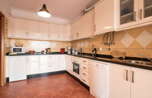 Casa da Alcaria by Portucasa - Photo 41