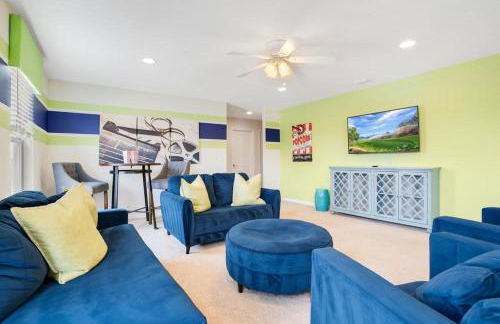 Large Themed Pool Home at Windsor at Westside - Photo 4