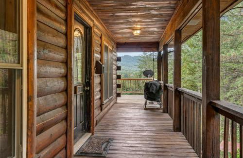 1 bedroom with a loft and hot tub cabin 45 minutes to Asheville - Foto 23