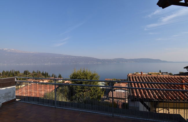 Angela -terrace & Beautiful View Lake - Foto 18