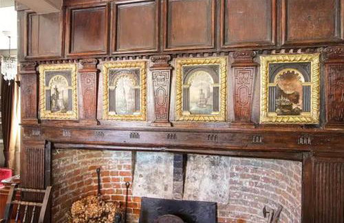 The Captain's House - Photo 6