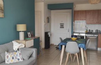 Appartement avec grande terrasse à 15 mn de la mer - Foto 5